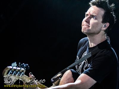 Blink-182, Mark Hoppus canta con i McBusted (e pensa al nuovo album)
