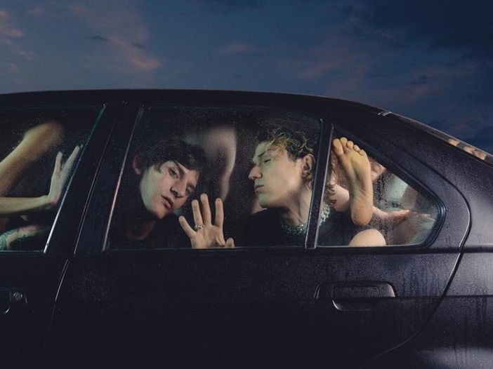 Irama e Rkomi vanno in tour insieme per l'album "No stress" Irama e Rkomi vanno in tour insieme per l'album "No stress"