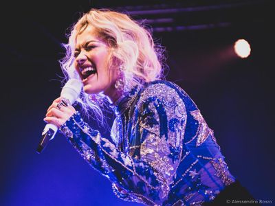 Rita Ora, super sexy, posa per Terry Richardson - photo gallery