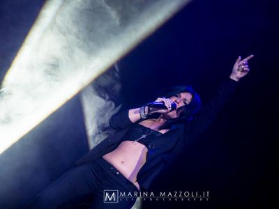 Giusy Ferreri: per il singolo &apos;Piccoli dettagli&apos; c&apos;è anche il videoclip