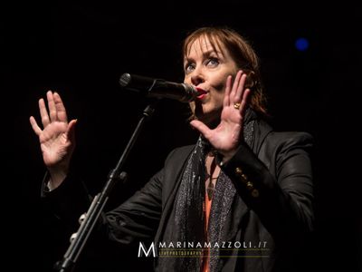 Suzanne Vega: &apos;Amo New York, una signora dura e spietata&apos;