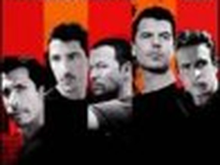 New Kids On The Block, nozze in vista per Donnie Wahlberg