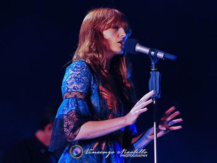 Florence and the Machine, ecco "Wish that you were here" scritta per il nuovo film di Tim Burton - ASCOLTA Florence and the Machine, ecco "Wish that you were here" scritta per il nuovo film di Tim Burton - ASCOLTA