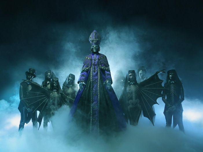 Ghost, beati sentimenti... maledettamente terreni. Ghost, beati sentimenti... maledettamente terreni.