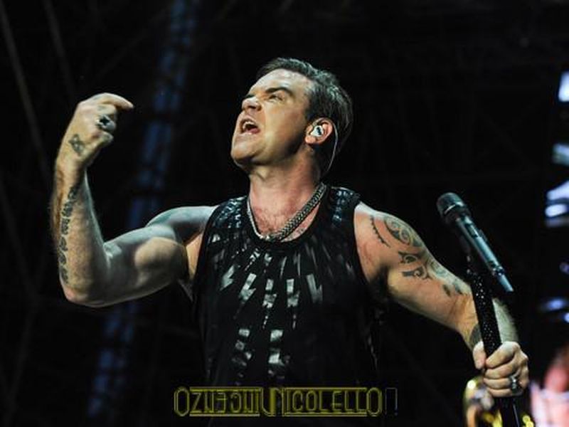 17 luglio 2017 - Piazza Colbert - Barolo (Cn) - Robbie Williams in concerto
