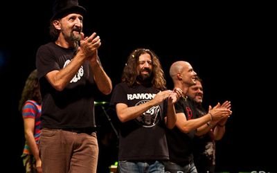 16 Ottobre 2010 - Premio Ciampi - Teatro Goldoni - Livorno - Bandabard&ograve; in concerto