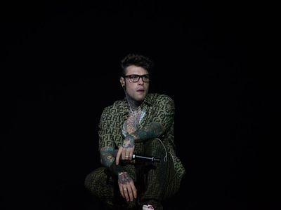 Fedez su Twitter: ‘Volo ad L.A. per il nuovo album’
