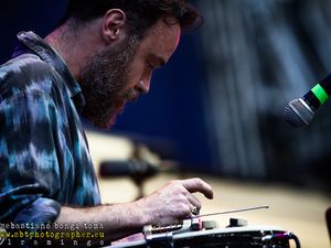 Devendra Banhart e GZA (Wu Tang Clan) diventano amici