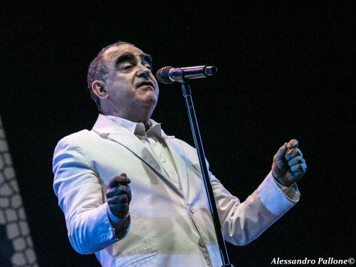 A Radio Deejay tornano Elio e La Pina