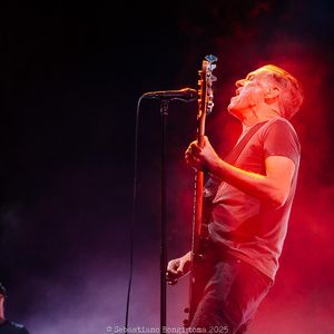 Bryan Adams