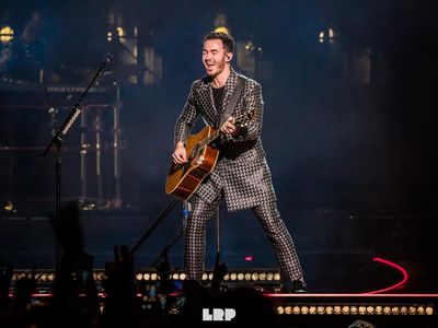 Jonas Brothers: 'Il nuovo album è praticamente finito, uscirà in autunno'