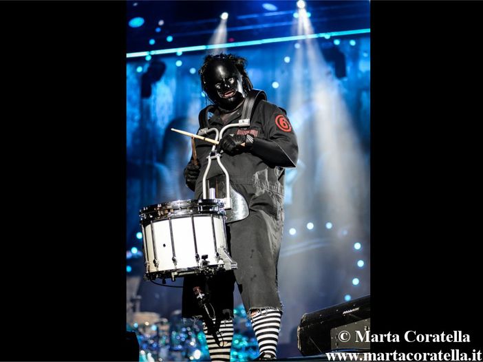 Un cameo del batterista degli Slipknot nel nuovo video di Marilyn Manson Un cameo del batterista degli Slipknot nel nuovo video di Marilyn Manson