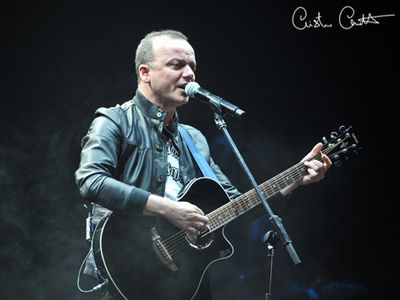 Gigi D&apos;Alessio, Dj Francesco e i Gemelli Diversi in concerto gratis a Milano