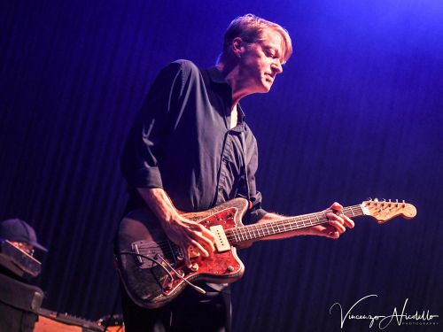 Wilco, l'ex Jay Bennett cita Jeff Tweedy per royalty non pagate