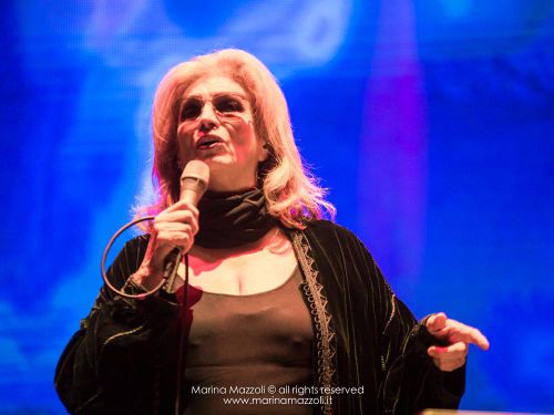 Iva Zanicchi positiva al coronavirus