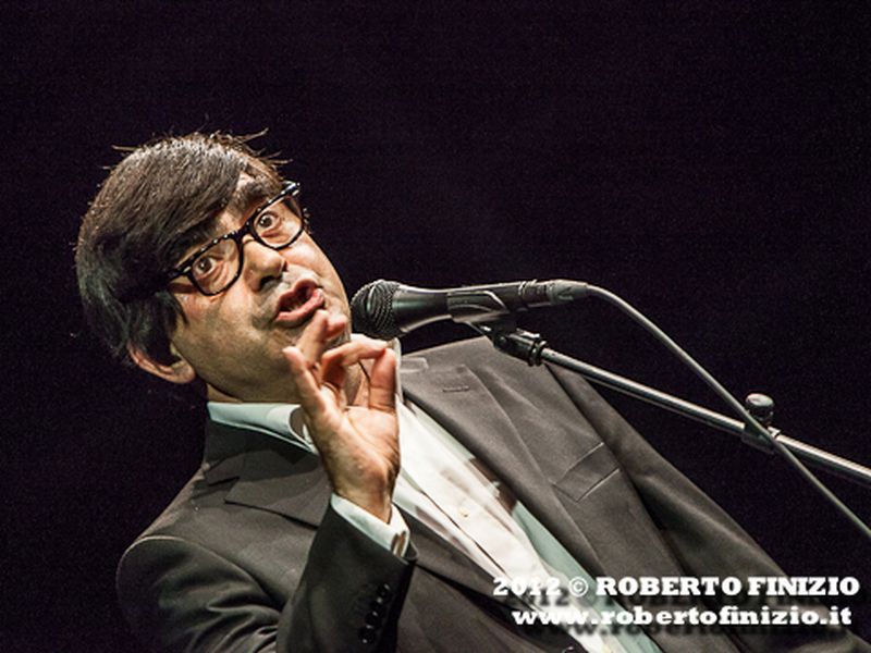 6 agosto 2012 - Festival Citt&agrave; di Cernobbio - Cernobbio (Co) - Elio in concerto