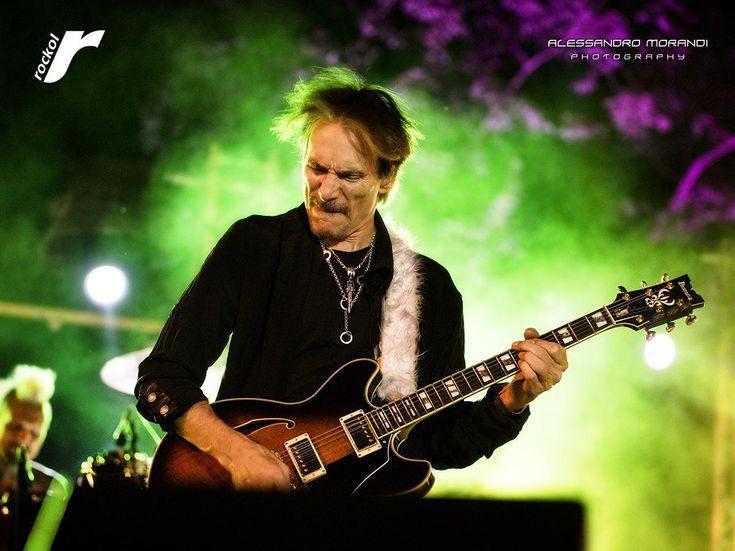Steve Vai