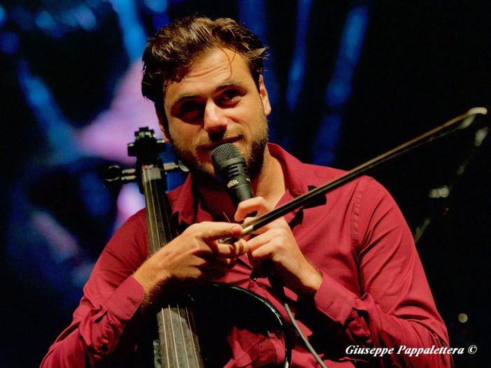 2Cellos, online il video della cover di &#039;Eye of the Tiger&#039; dei Survivor - GUARDA