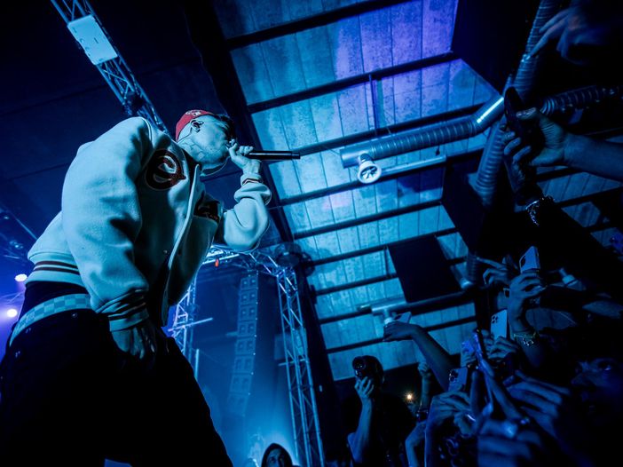 Chi &egrave; Shiva, il rapper di &#039;Auto blu&#039;