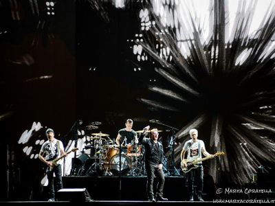 U2