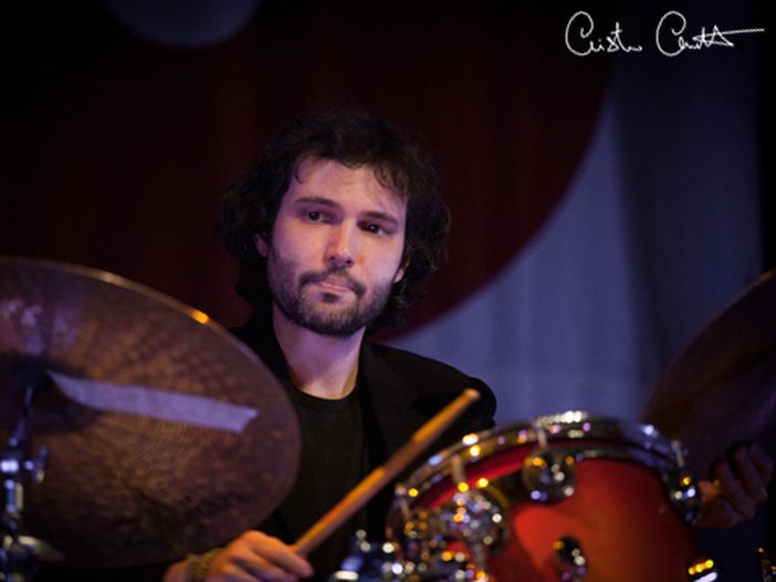 Sergio Caputo remixa &quot;Caff&egrave;&quot;
