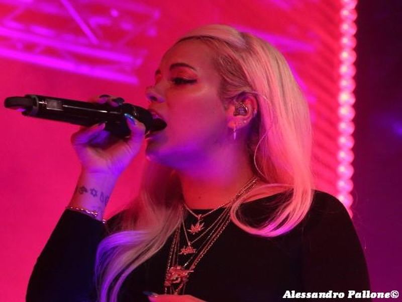 2 dicembre 2018 - Circolo Magnolia - Segrate (Mi) - Lily Allen in concerto