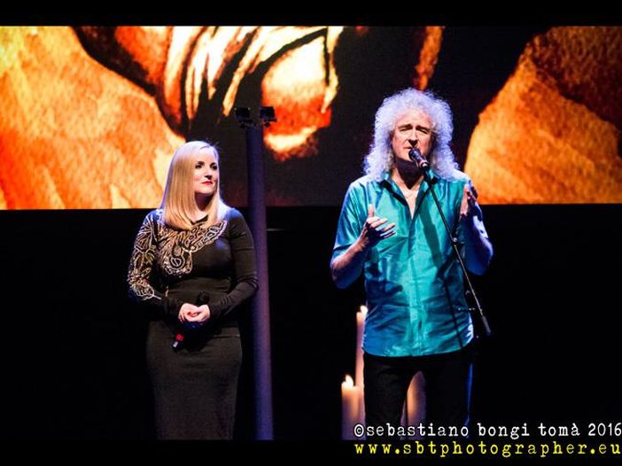 Collaborazione tra Brian May (Queen) e My Chemical Romance Collaborazione tra Brian May (Queen) e My Chemical Romance