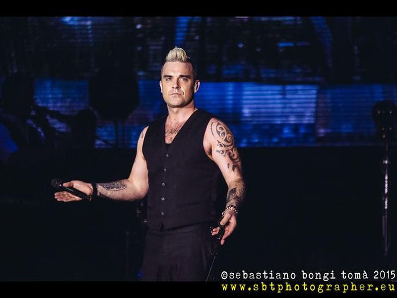 23 luglio 2015 - Lucca Summer Festival - Piazza Napoleone - Lucca - Robbie Williams in concerto
