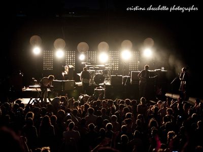 Mumford &amp; Sons, si è sposato il cantante Marcus Mumford
