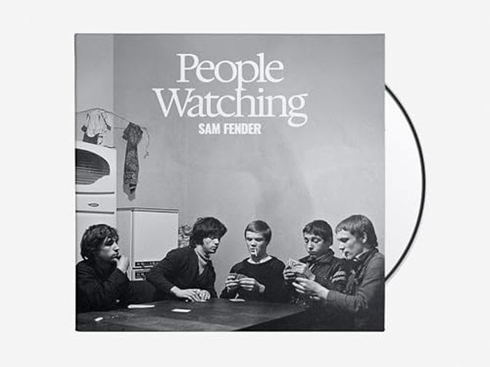 Sam Fender accende la curiosit&agrave; con le sue storie sui social