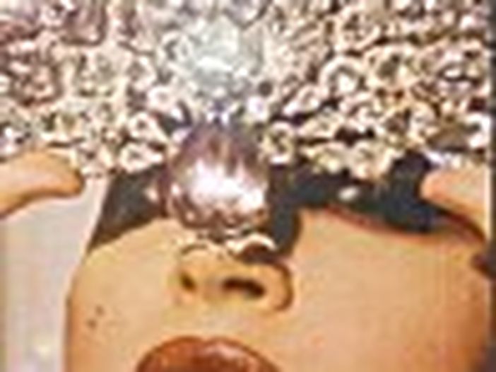 Mina, nuovo album di inediti a maggio