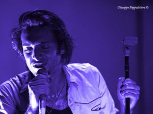 Classifiche UK: primo Paolo Nutini, iniziano bene i nuovi Vamps