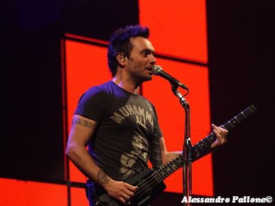 Nek sospettato di plagio: l'accusa dei Mothra