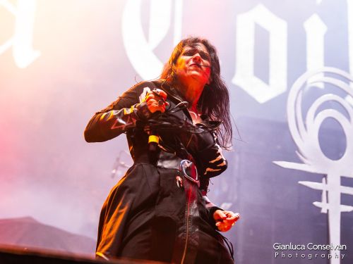 Pirateria musicale: nei guai oltre 3000 fan dei Lacuna Coil