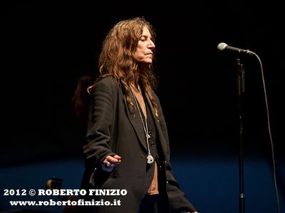 A marzo album di Patti Smith - con Stipe e Tom Verlaine
