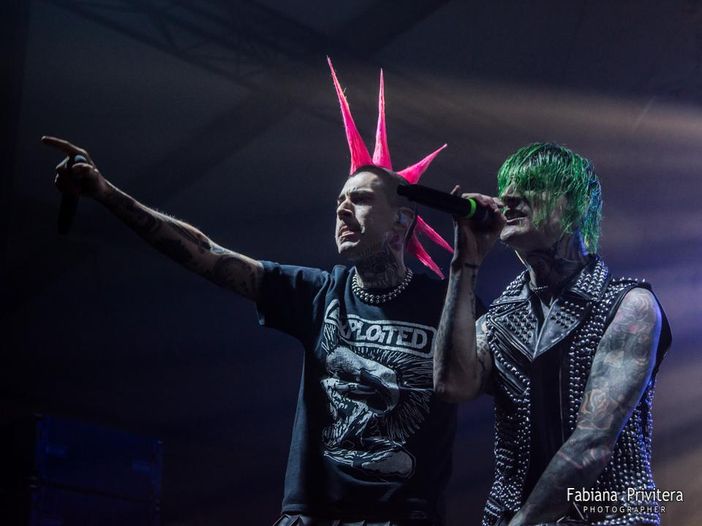 &quot;Non &egrave; punk, &egrave; La Sad&quot;: chi &egrave; il gruppo in gara a Sanremo 2024