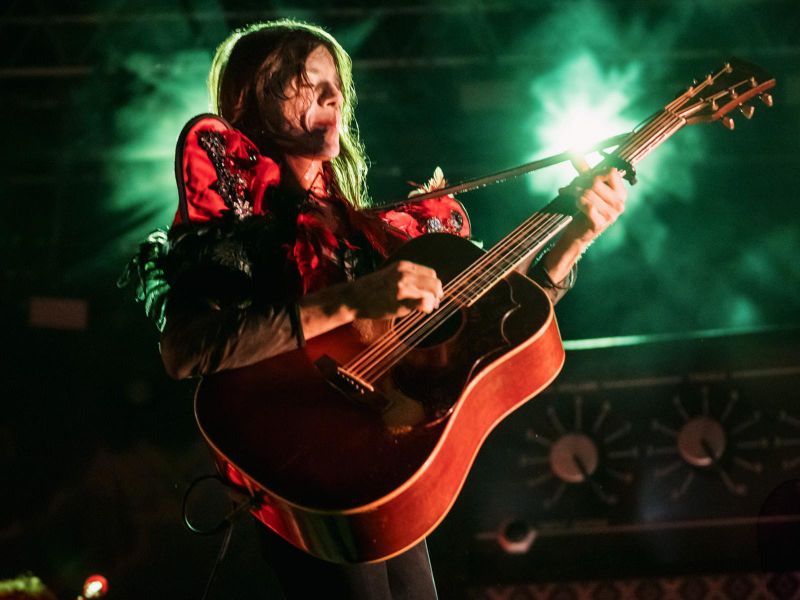 24 luglio 2025 - Mind Festival - Montecosaro Scalo (Mc) &ndash; Lucio Corsi in concerto