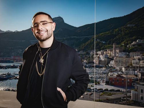 Classifiche, tutte le novità della settimana del 12 novembre: Rocco Hunt si prende la vetta