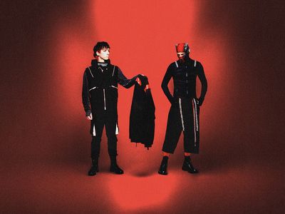 BREACH Twenty One Pilots