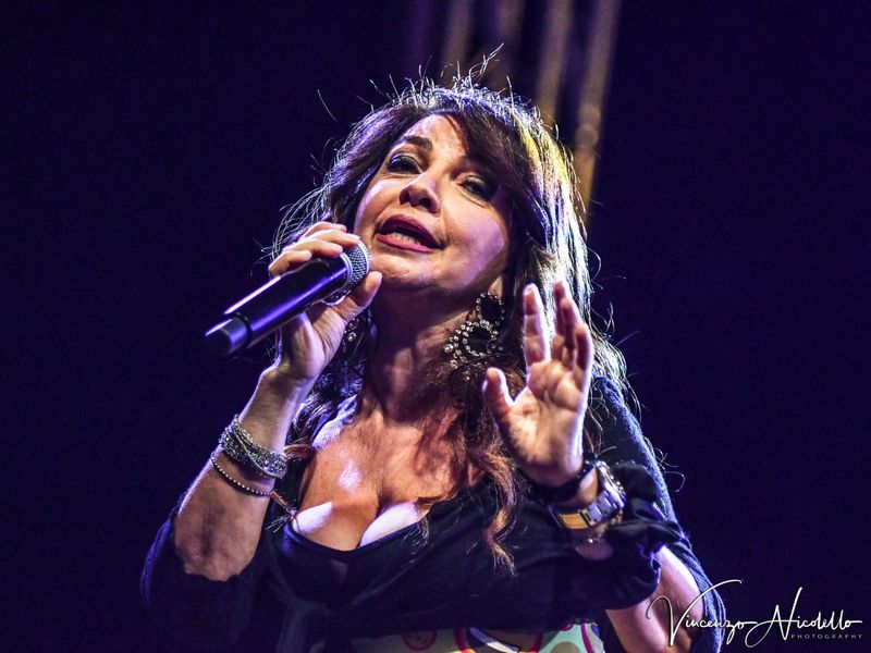 27 luglio 2023 - Piazza Italia - Canale d&#039;Alba (CN) - Cristina D&#039;Avena in concerto