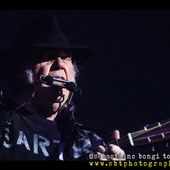16 luglio 2016 - Lucca Summer Festival - Piazza Napoleone - Lucca - Neil Young in concerto 16 luglio 2016 - Lucca Summer Festival - Piazza Napoleone - Lucca - Neil Young in concerto