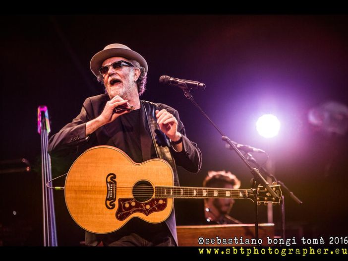 Viva l&#039;Italia in video: Francesco De Gregori
