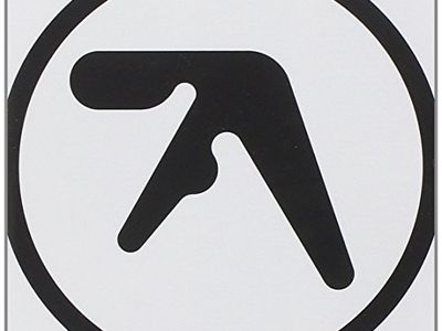 Aphex Twin accusa a Kanye West. E sul Web lo streaming di due brani da &apos;SYRO&apos;