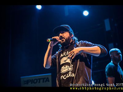 Piotta, il ‘Giaguaro’, tra Kurtis Blow e Lando Buzzanca
