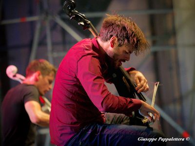 Concerti, 2 Cellos: quattro date (in elettrico) in Italia a dicembre