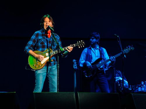 Sting e John Fogerty diventano insegnanti per Apple con il nuovo GarageBand