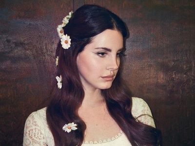 Oggi in breve: Alessandro Casillo, Burial, Lana Del Rey, Mengoni, Mogwai