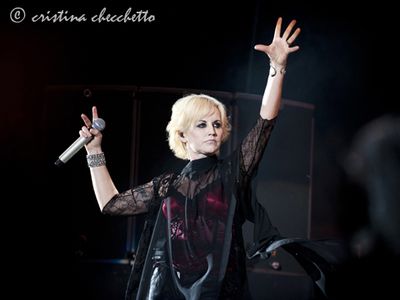 &apos;Promises&apos;, il primo singolo dei Cranberries, è &apos;esentasse&apos; (per loro)
