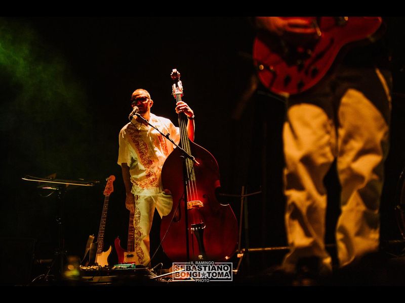 20 luglio 2021 - Moonland - Piazza Matteotti - Sarzana (Sp) - Venerus in concerto