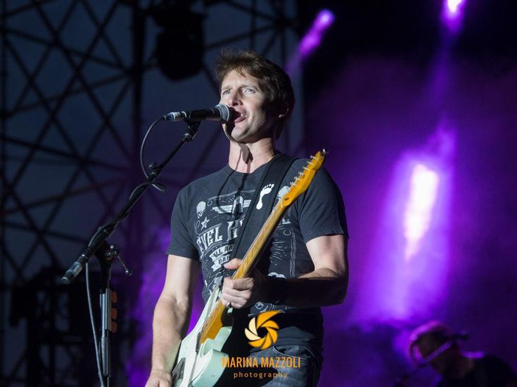 James Blunt, dal Kosovo a L.A.: &apos;Ma non sono un cantautore soldato&apos;